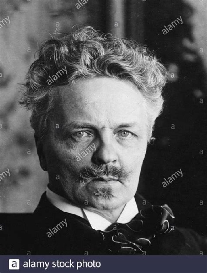 August Strindberg August Strindberg