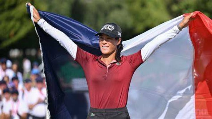 Celine Boutier husband or boyfriend: Is Celine Boutier in a relationship? 1 Celine Boutier golf career