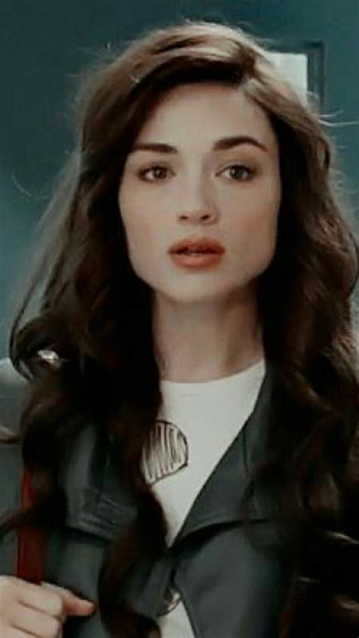Crystal Reed Crystal Reed