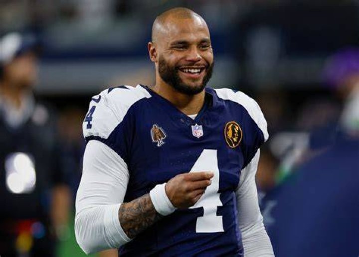 Dak Prescott Biography