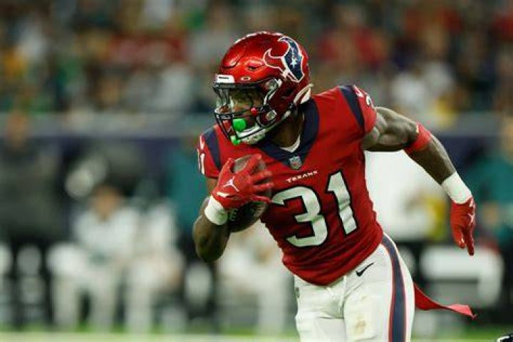 Where did Dameon Pierce go to high school? 1 dameon pierce
