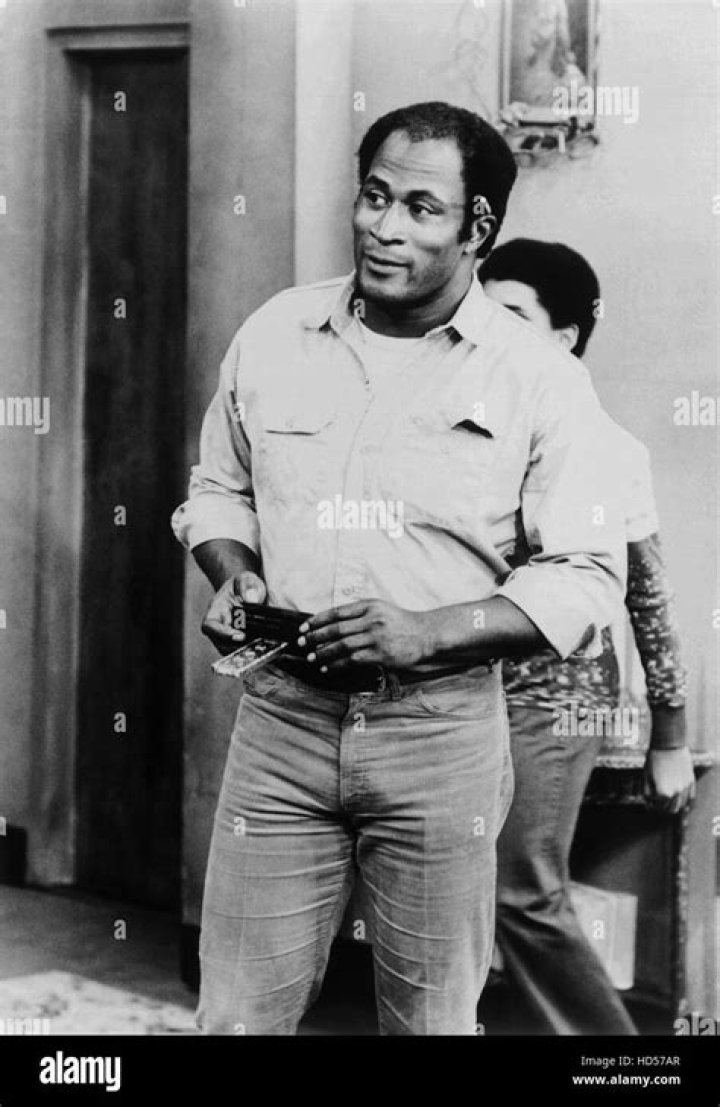John Amos house: Where does John Amos live? 1 John Amos