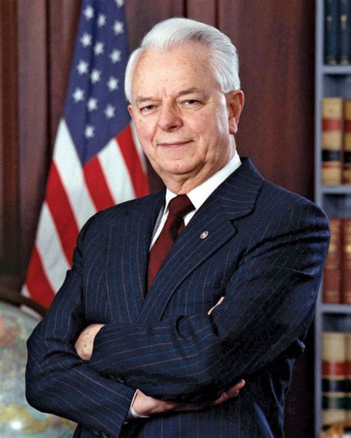 Robert Byrd Robert Byrd