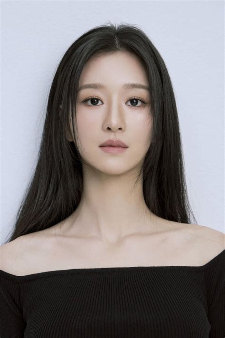 Seo Ye-ji Seo Ye-ji