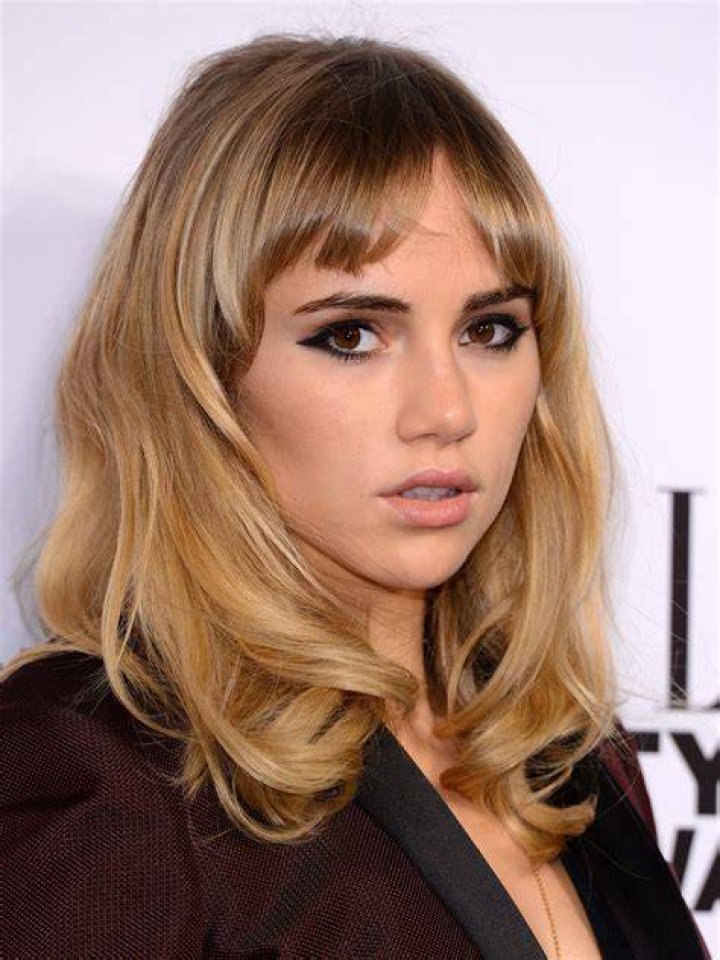 Suki Waterhouse Biography