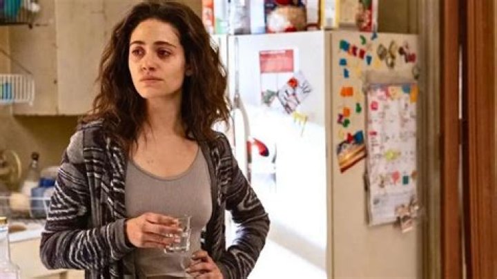Why Did Fiona Leave Shameless? – Celebrity
